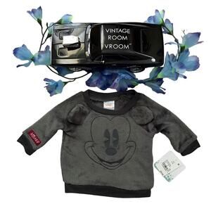 Disney Baby NWT Pullover Soft Sherpa Top Babies 0-3 Months
